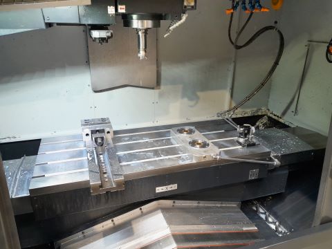 Centre vertical DOOSAN DNM5700